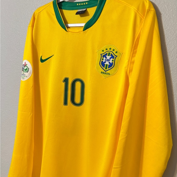 Brazil 2006 Ronaldinho World Cup home jersey - Picture 3 of 4